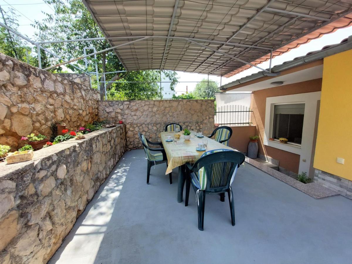 Holiday Home Oliva Bilice Exterior foto