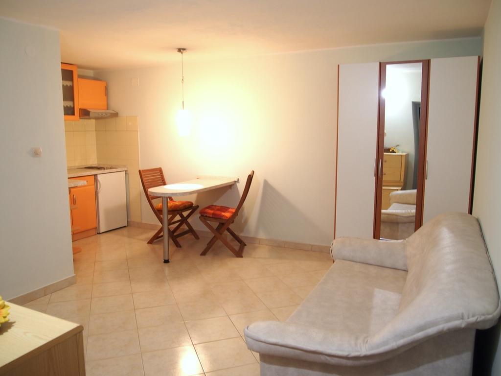 Holiday Home Oliva Bilice Exterior foto